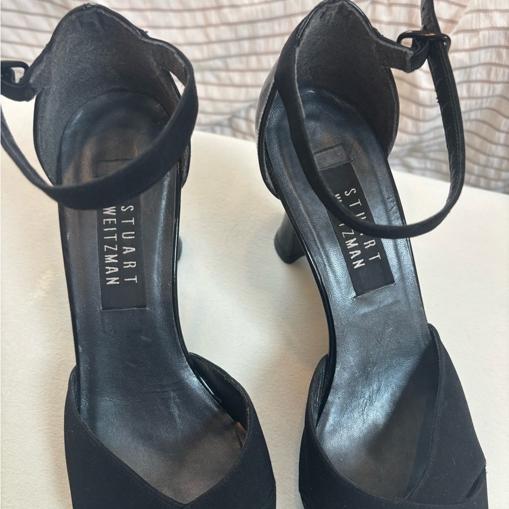 Stuart Weitzman Black Heels with Polished Finish - Picture 2 of 9